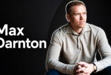 Max Darnton